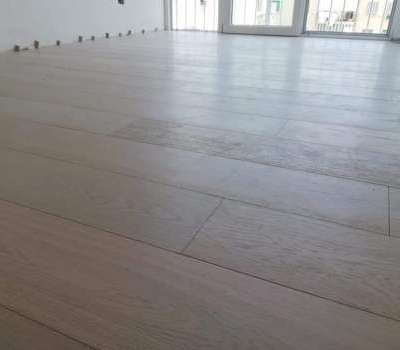 Rovere spazzolato parquet sbiancato Pesaro